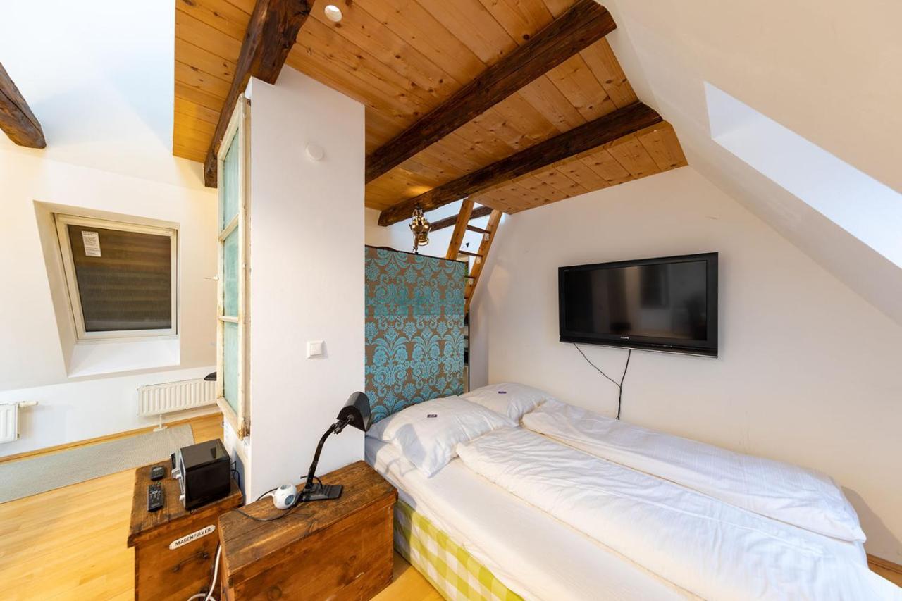 Pharmacy-Loft Lägenhet Graz Exteriör bild